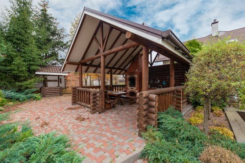 Why Lancaster Pergola Projects Require the Right Builder Every Time